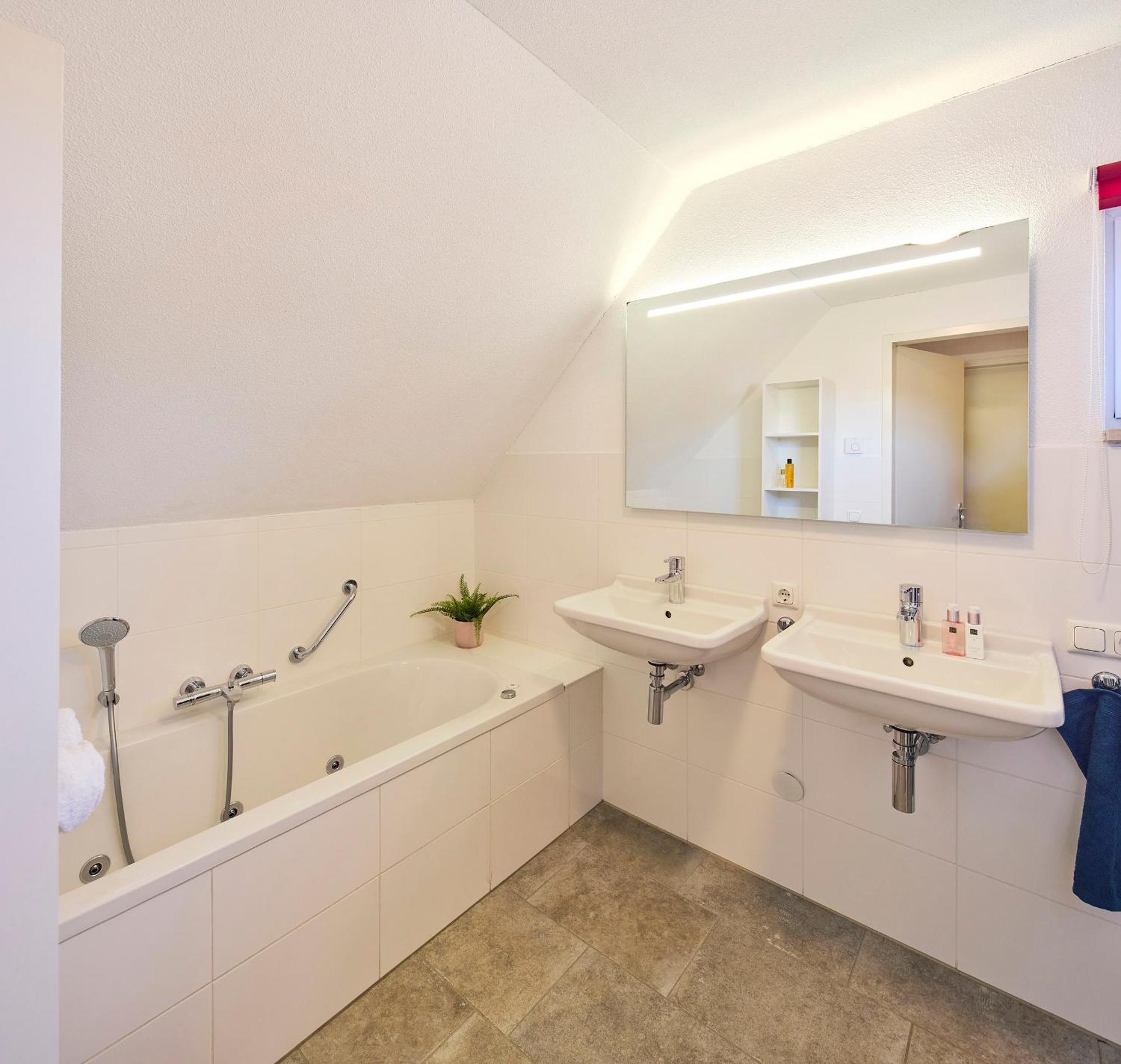 Recreatiepark De Leistert Hotel Roggel Стая снимка